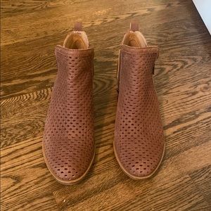Lucky brand ankle boots